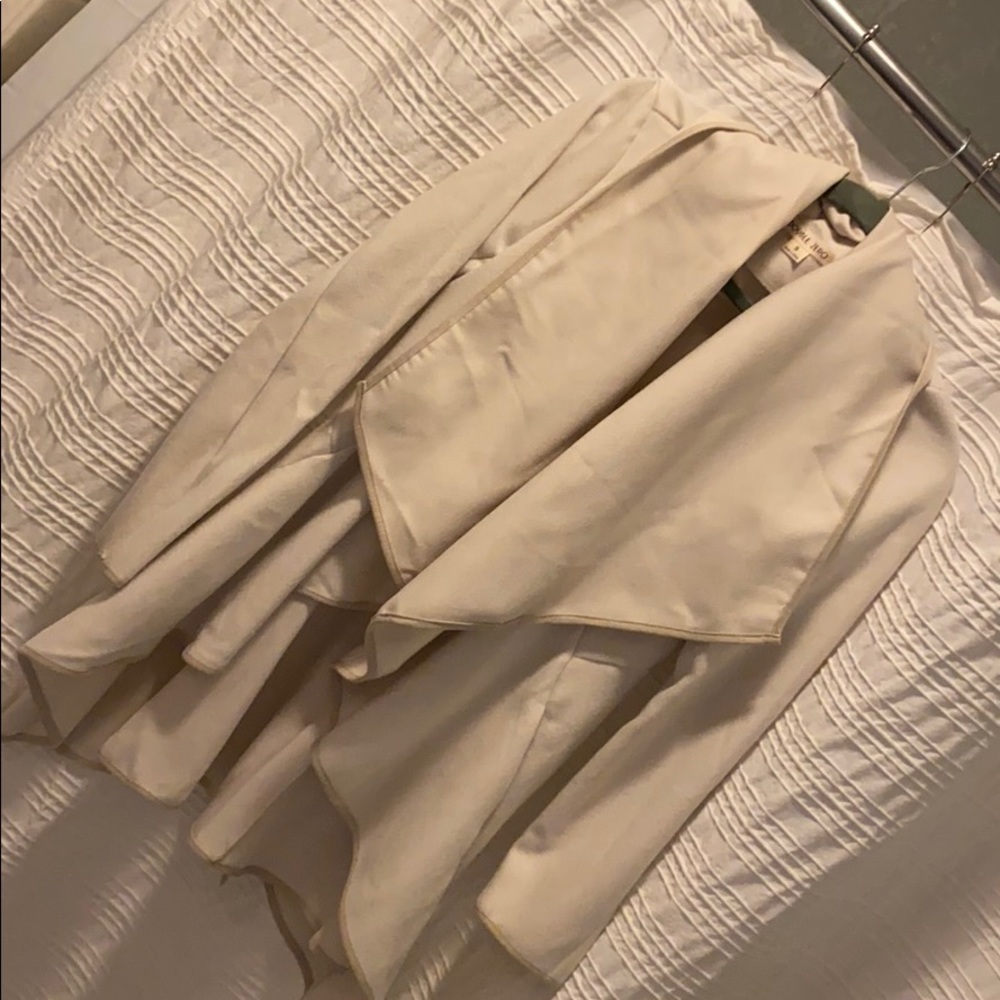 Cute belted shawl collar coat